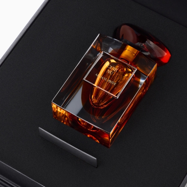 عطر ادکلن جورجیو آرمانی کویر نو مورانو ادیشن | Giorgio Armani Cuir Nu Murano Edition